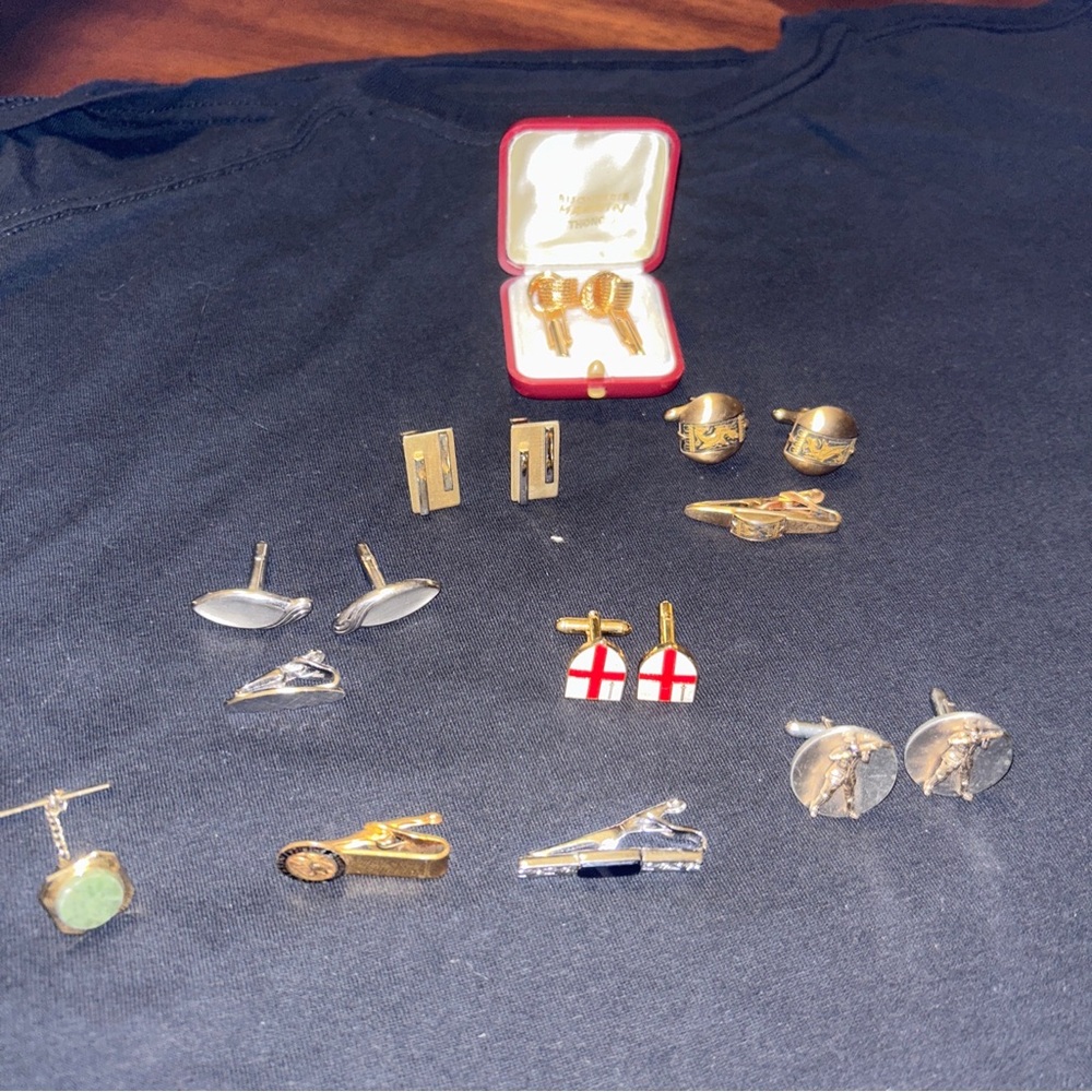 10 Pair Lot Vintage Cufflinks Swank Novelty tie pins  all in excellent Cond.